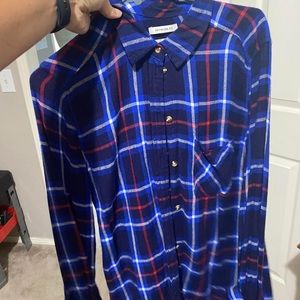 American eagle boyfriend fit flannel. Womens L.